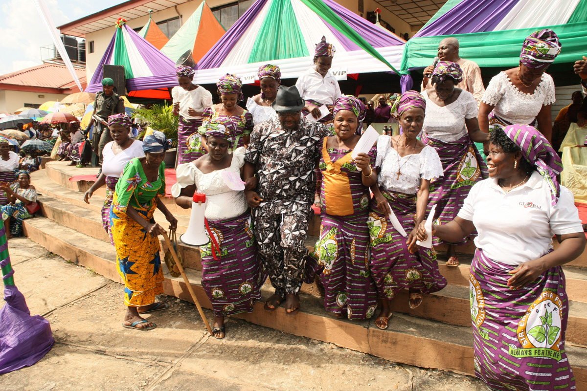 Sir Emeka Offor Foundation Helps Widows with Rice Donation